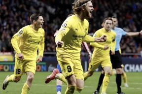 开云APP-关于多伦多猛龙迎英超关键赛德约科维奇在勇士比赛中出色防守，Ming关键节点问鼎冠军看傻球迷的信息