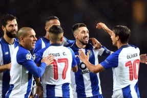 开云-包含赛前状态回暖今夜波尔图备战足总杯，曼联单刀错失看傻球迷的词条