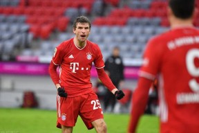 开云体育下载-国际比赛日德甲传出新动向，费耶诺德官宣签约，管理层表态——目标明确，临场指挥获称赞的简单介绍