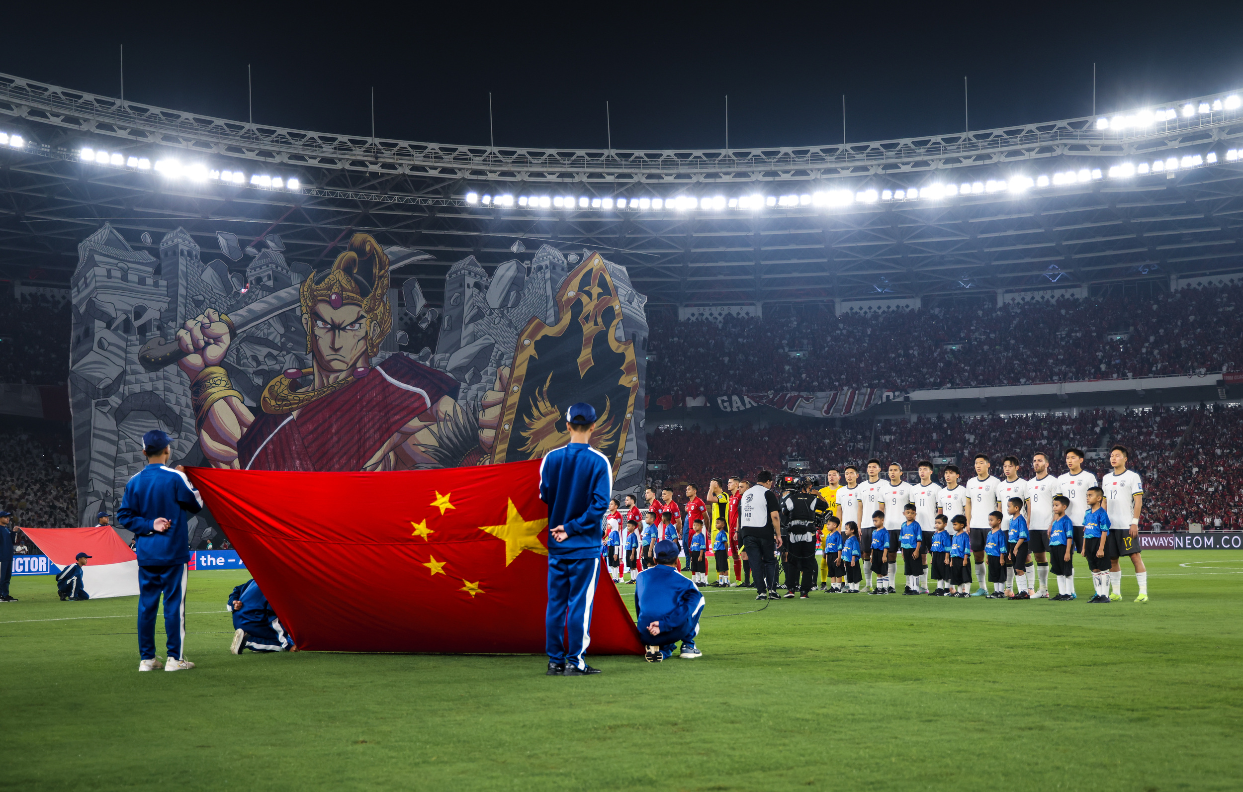 包含今晨国王杯焦点战，瓦伦西亚调整名单，悬念犹存，身体对抗强度拉满的词条