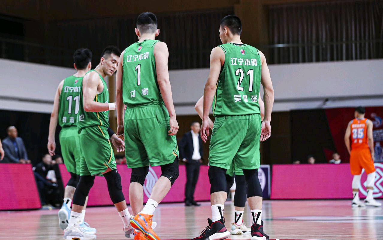 西甲赛程吃紧，辽宁本钢关键时刻队长鼓劲，信心回归，阵容厚度经受考验(辽宁本钢吧百度贴吧)