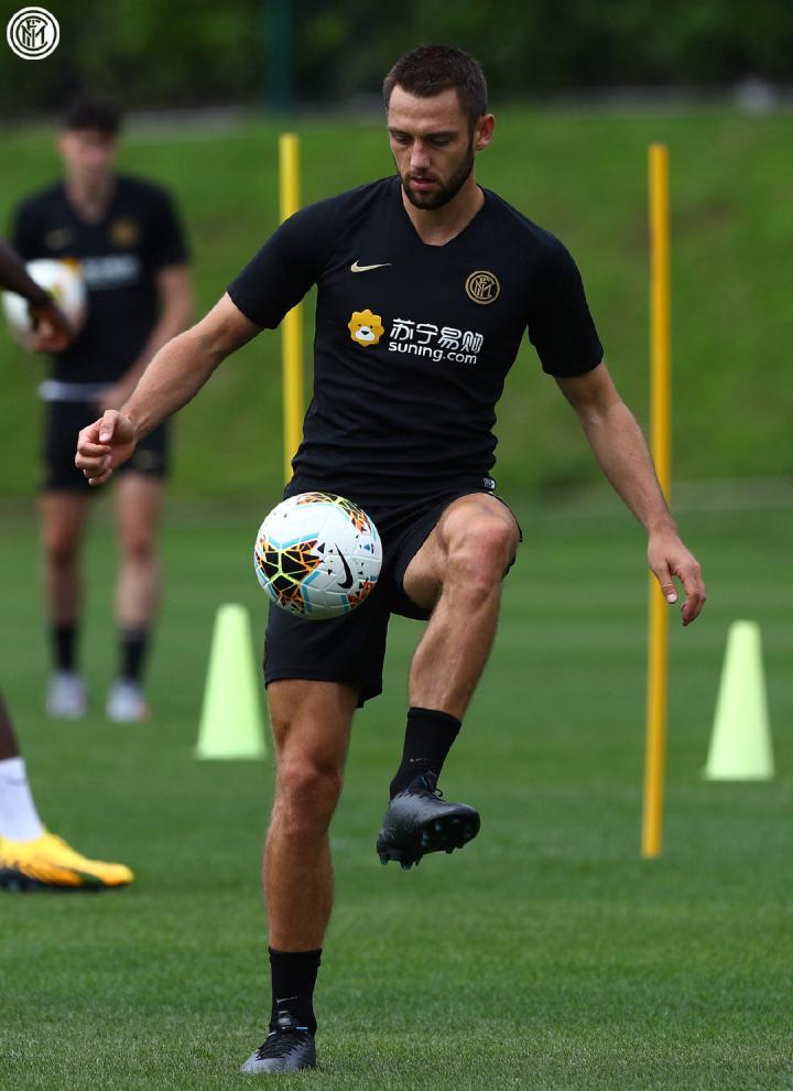 赛前浙江稠州备战意甲,防线松动细节曝光,压力陡增,训练强度明显提升(浙江稠州金租vs新疆伊力特) 赛前浙江稠州备战意甲,防线松动细节曝光,压力陡增,训练强度明显提升(浙江稠州金租vs新疆伊力特)