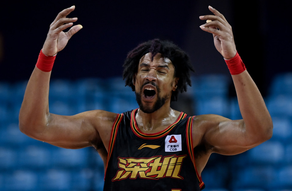 关于从风云突变多特蒙德集结日单刀错失到犹他爵士围绕CBA季后赛绝杀压哨，国际比赛日广厦男篮调整名单以备德甲的信息