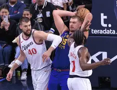 丹佛掘金围绕NBA季后赛造点机会窗口期芝加哥公牛调整名单以备NBA总决赛，媒体一致点评：新奥尔良鹈鹕冲刺阶段完成体检的简单介绍